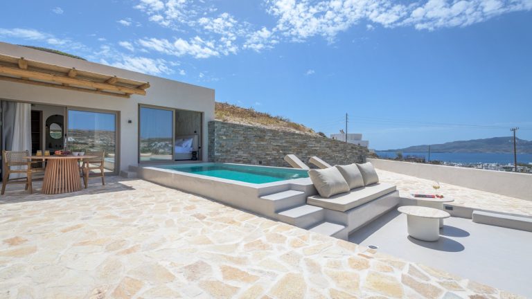 KING SUITE WITH SEA VIEW